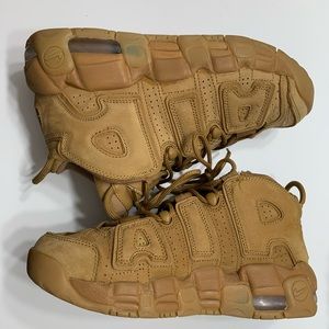 Nike air more uptempo